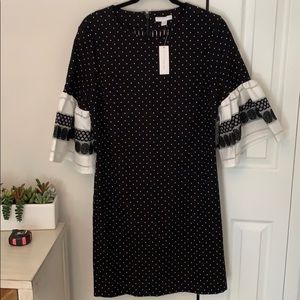 NWT flare sleeved polka dot dress!